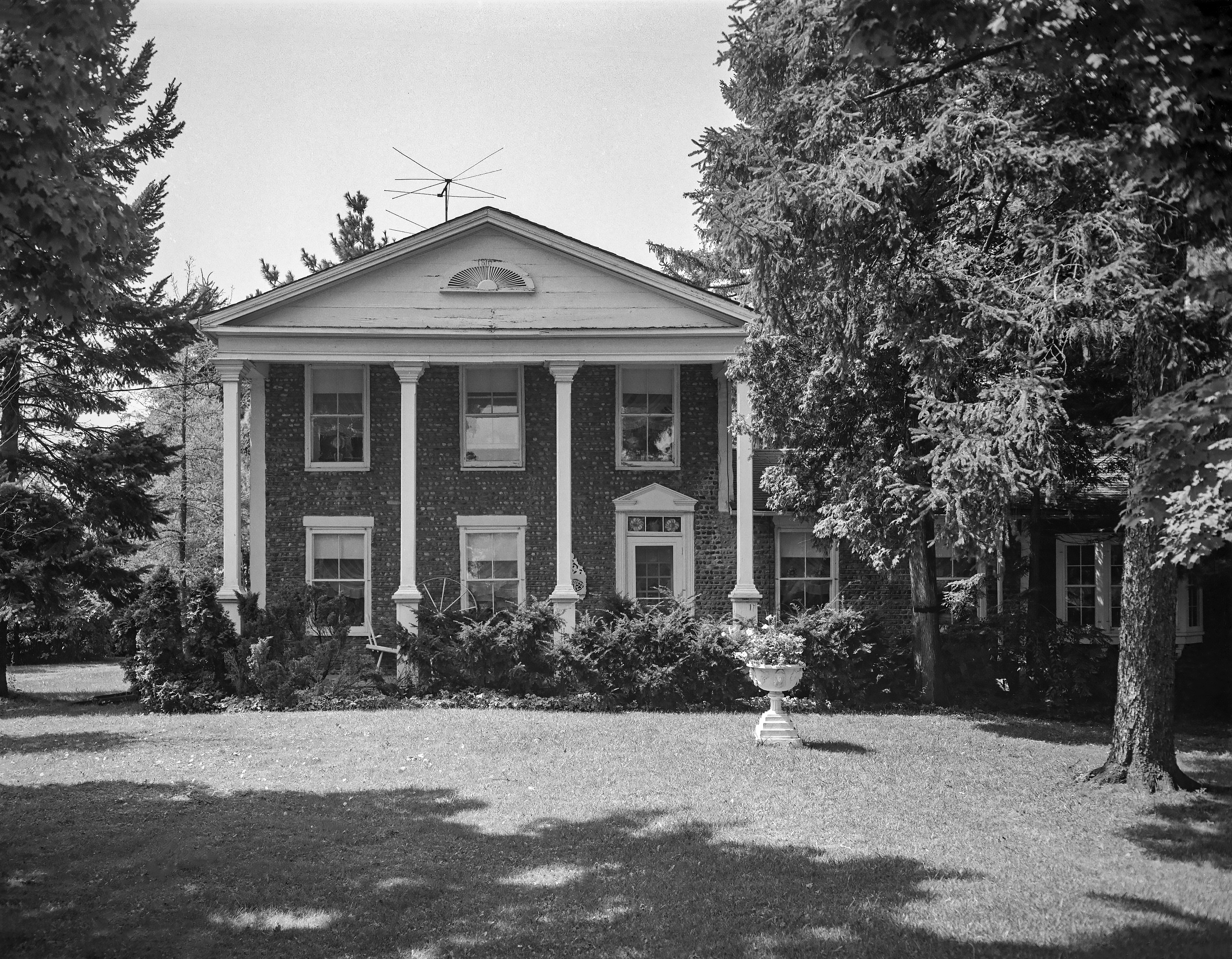 GP Ontario Farmington Far-7 1-1 N